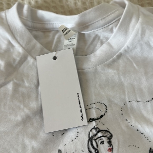 Last Chance - Huntington Library | Disney Exhibit Cinderella T-Shirt NWT - Picture 9 of 10